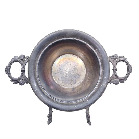 Antique Silverplate Butter Dome Meriden Silver Plate Co. Quadruple Plated - Picture 3 of 9